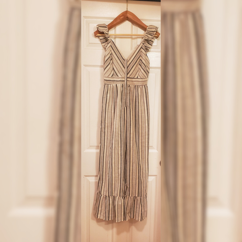 NWT Toria Super Cute Jumpsuit